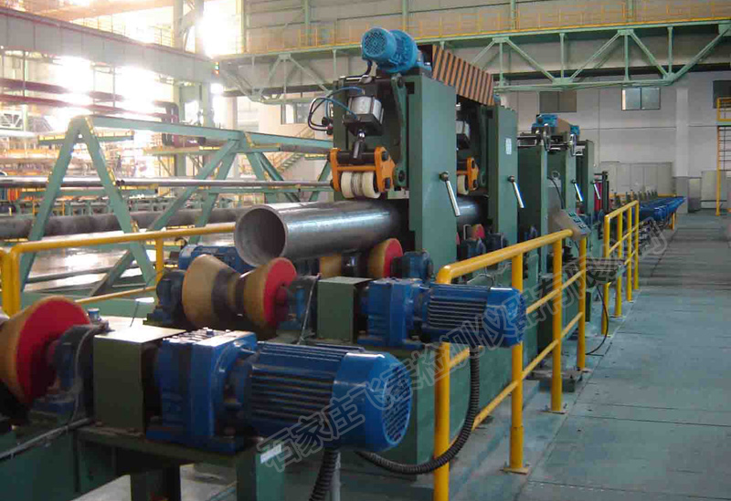 鋼管渦流探傷設備.jpg 鋼管渦流探傷設備.jpg