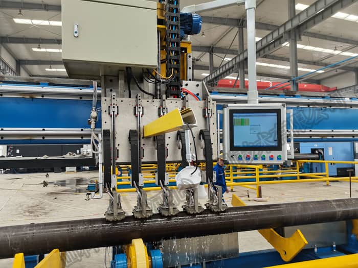 鋼管自動探傷設備 (1).jpg